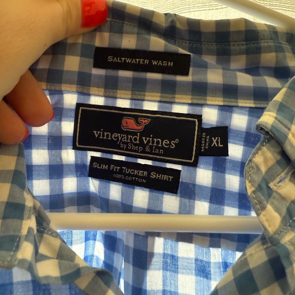 Men’s Vineyard Vines Blue and White Checkered Shirt